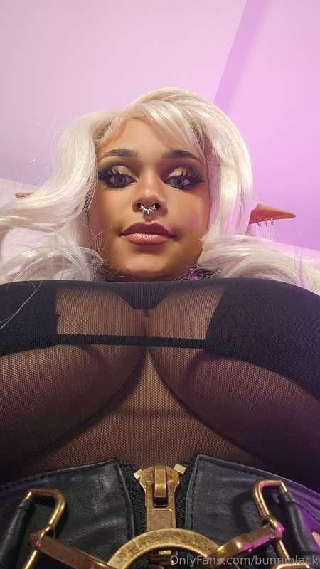 bunniblack image #3