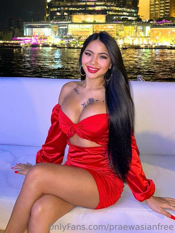 ❤️ red @praewasian