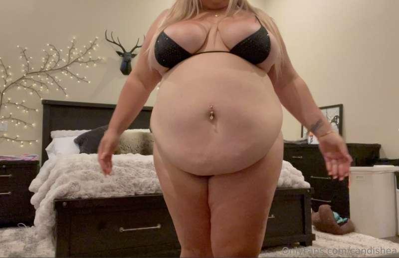 Too tight bikini and too tight shorts try on coming to your ..