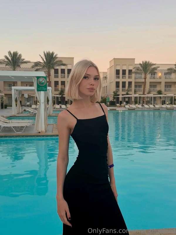 mia_bluebird image #0