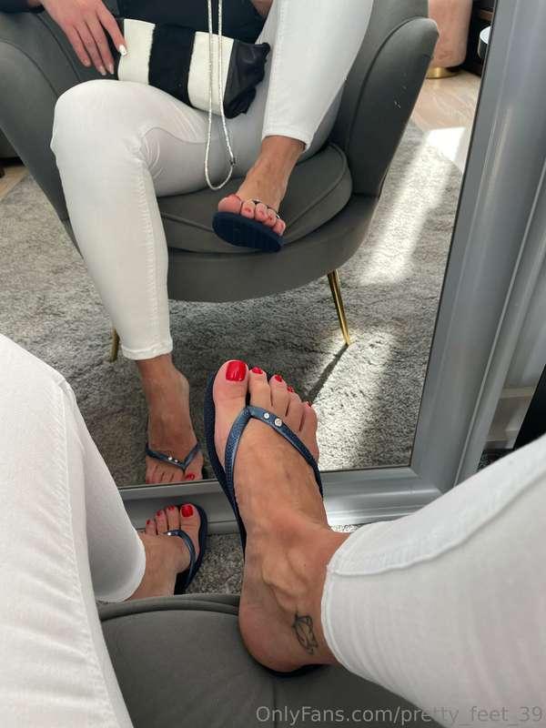 pretty_feet_39 image #0