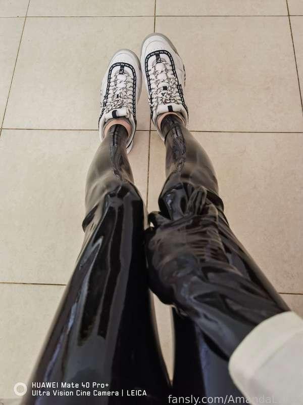 amandalatex image #9