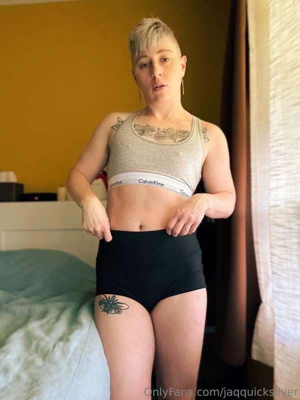 I have to join a gym again!! What do you think of this outfi..