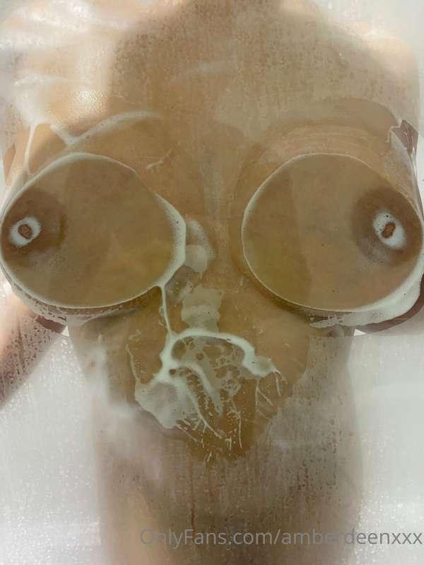 You cumming yet, nothing beats a big pair of natural wet Sco..