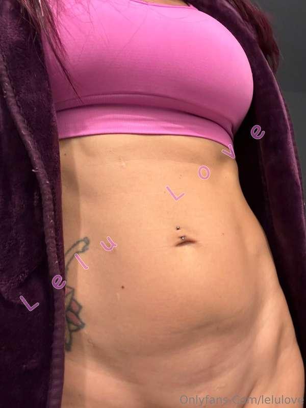 Belly button ring!! 🥰