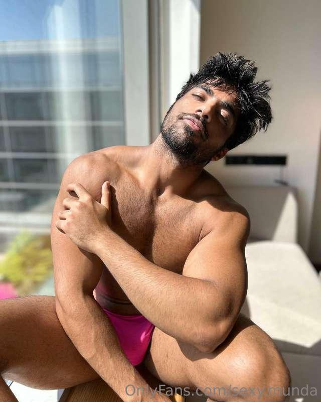 sexy.munda image #4