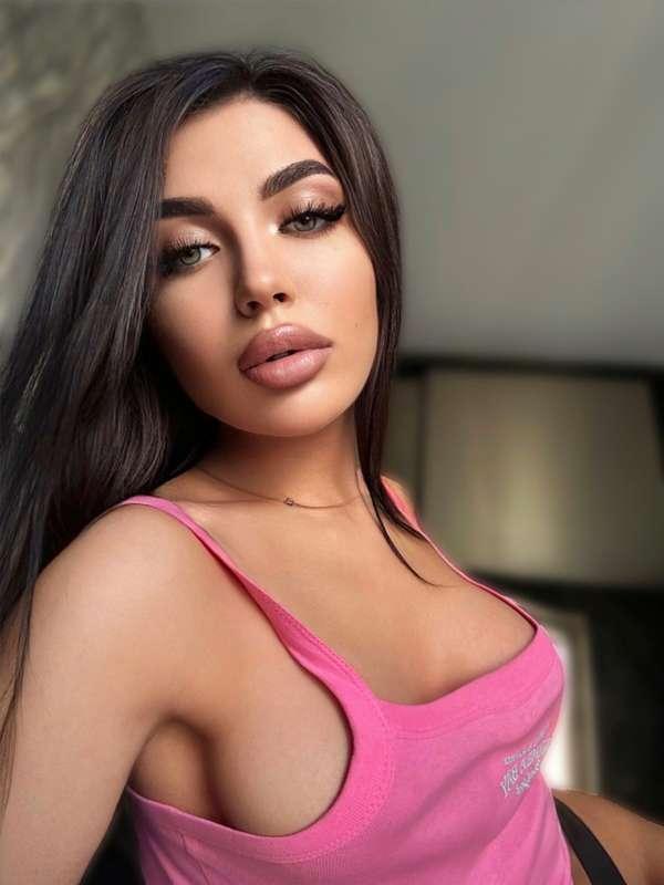 ## **🥵💗💕**