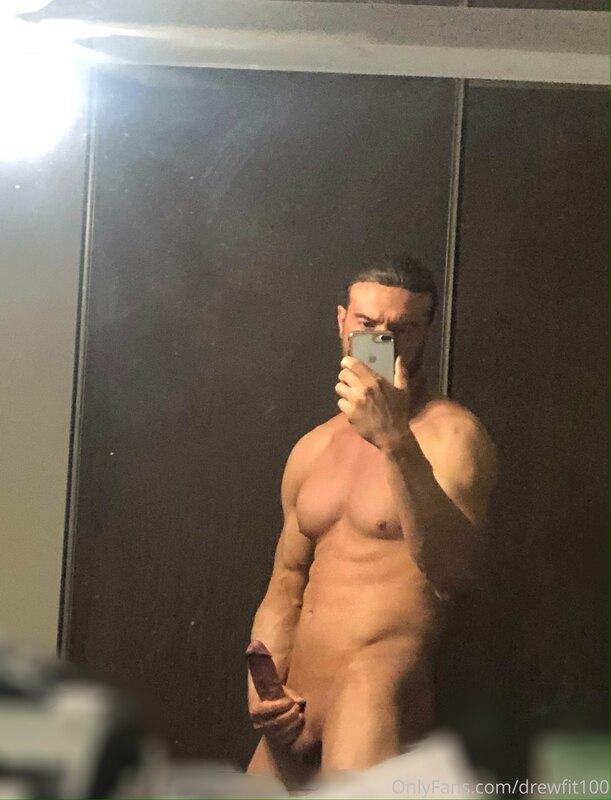 Who wants to sit on it!!???? Send daddy a tip if you’re read..