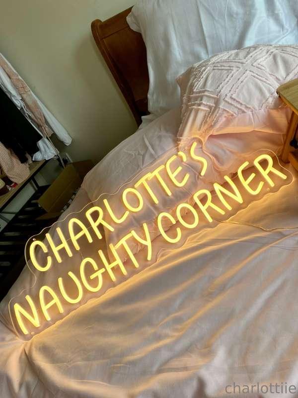 how cool is this custom neon light 💡  I actually can’t get o..