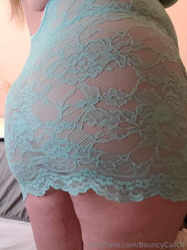 You like when I wear tight fitting lingerie, loose flowing l..