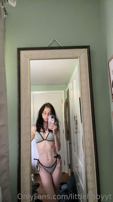 wanna see me take it off?🩶🩶