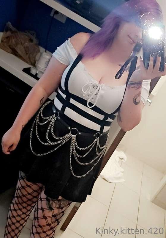 Outfit check 😍😍😍 how do I look??