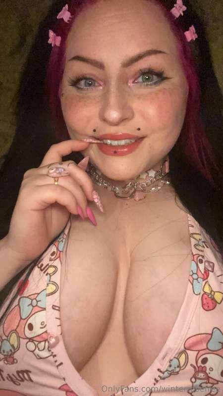 cutest girl you could fuck 🥰