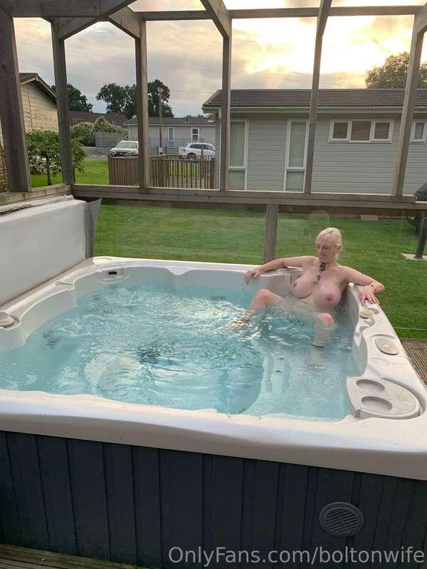 Public hot tub nude