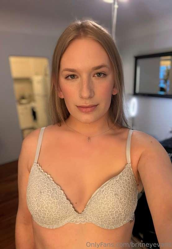 Would you rather top me or bottom for me?😉🤭