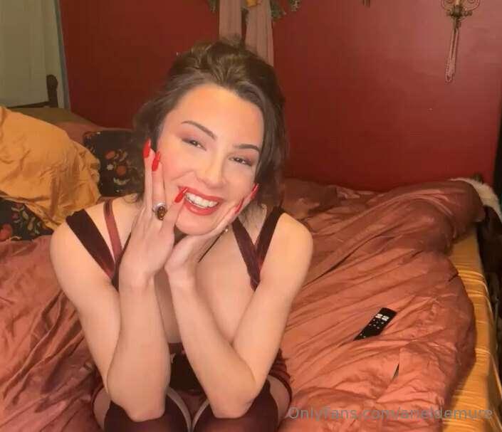 🥰