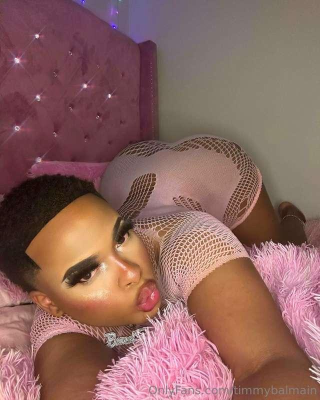 on a scale of 1-50 TIP how much you want this femboy ass gri..