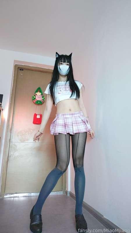 The Kitty Girl in a Mini Skirt Pictures | 穿迷你裙的Kitty女孩图片

I love showing off in skimpy outfits as you know and this one really made me nice and wet.  I love getting attention and I wish I could come west and get many attention from all the men!  Stroke your cock and send me a message to tell me how much you like me!
如你所知，我喜欢穿着暴露的衣服炫耀，这件衣服真的让我又漂亮又湿。我喜欢受到关注，我希望我能来到西部并得到所有男人的关注！抚摸你的鸡鸡，给我发消息，告诉我你有多喜欢我！