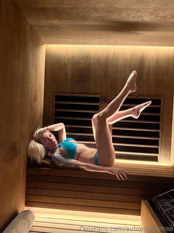 Bikini’s on, legs up, and I’m feeling extra naughty today 💋🔥