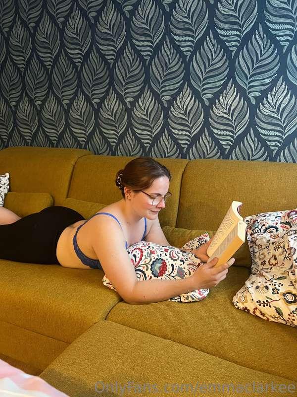 does anyone know why we women prefer to read erotic stuff in..