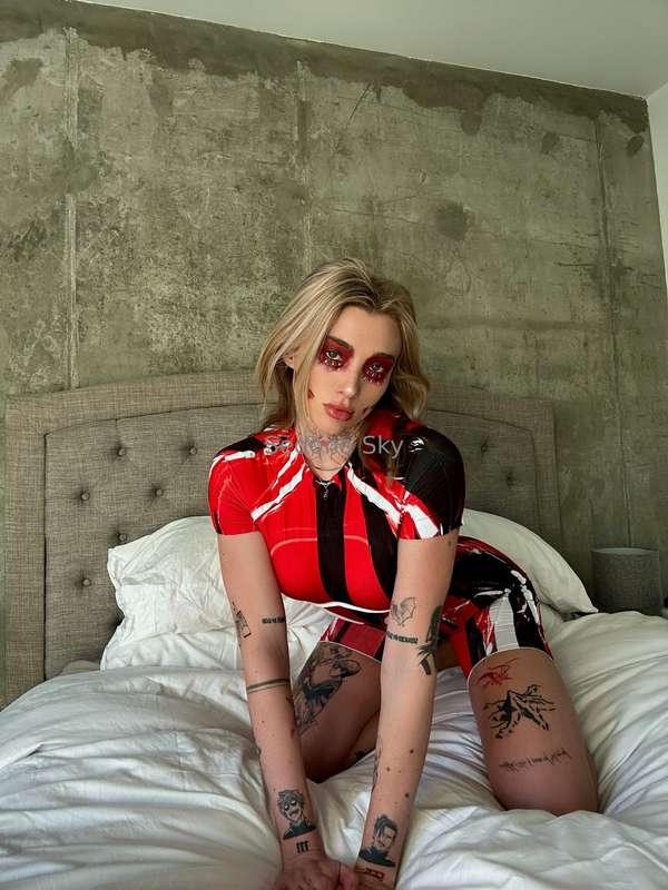 Strong in bed
