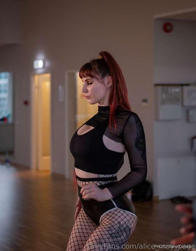 My heart is pounding to the rhythm of desire and I'm savorin..