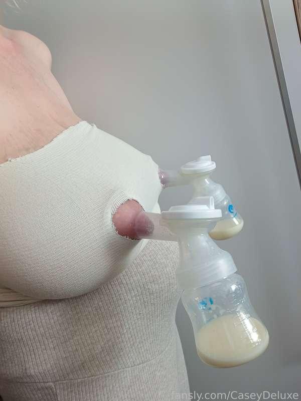 caseydeluxe image #2