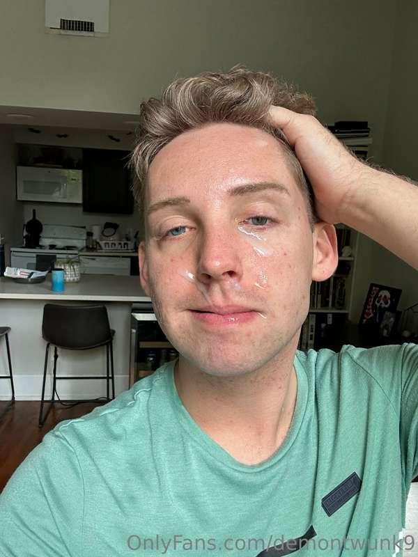 Loving sucking on dick and balls and taking a load to my fac..