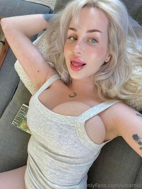 Kiss slowly… touch deeper.🔥