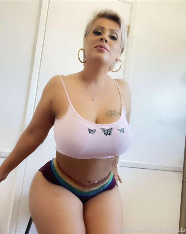 💋❤️💋