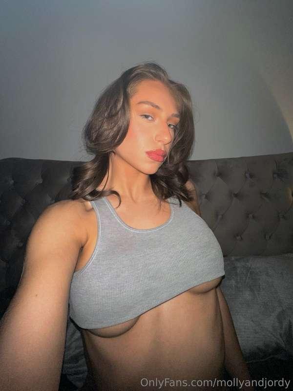 titty appreciation post 😏