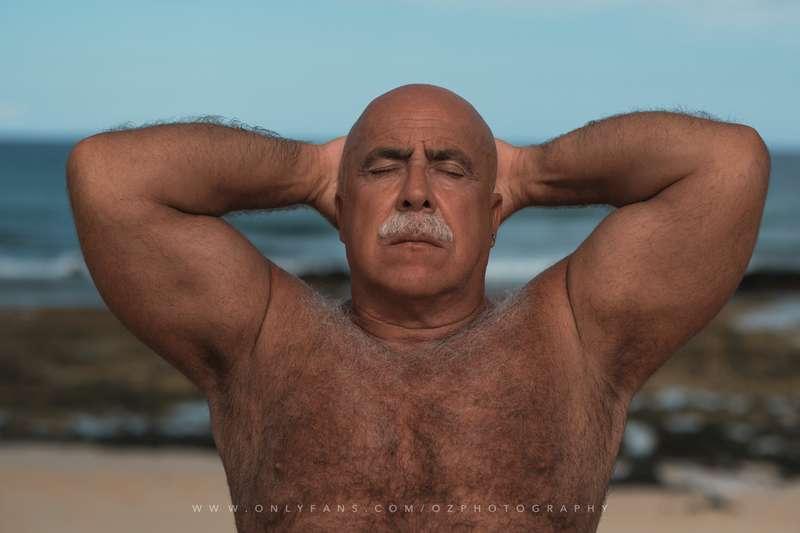 Do you wanna smell daddies ripe pits?