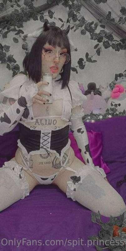 spit.princess image #3