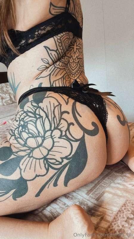oggi pesca per colazione? 🍑💦