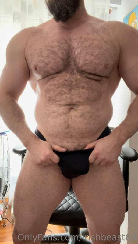 Strocking my cock and splashing 💦