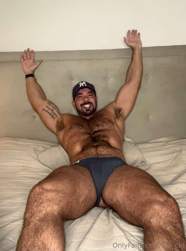 Let’s have fun in bed together 