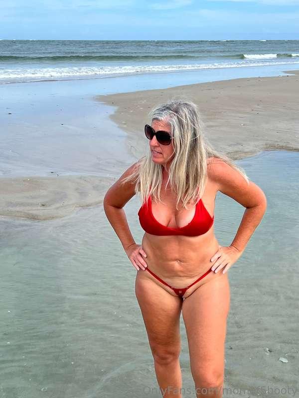 momof5booty image #15