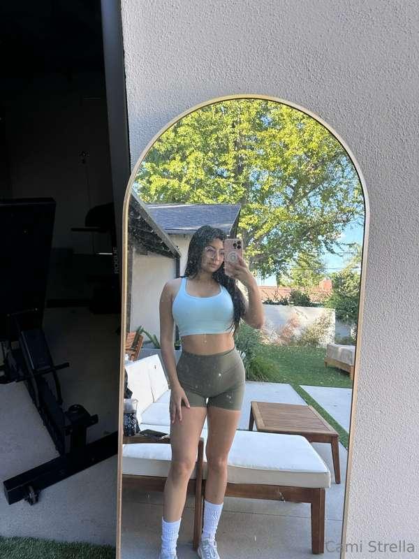Taking it off in the DMs 😳