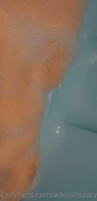 whyisitspicy666 image #2