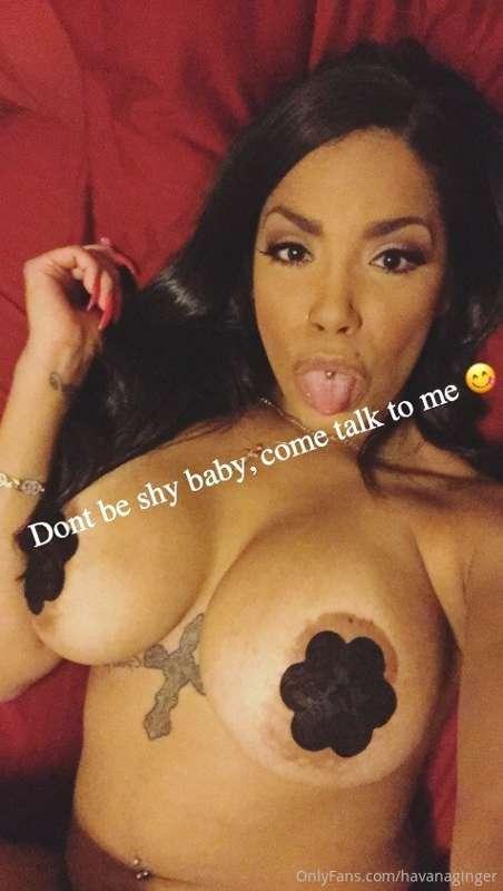 Good morning sexxxy papis -dm me if you have some morning wo..
