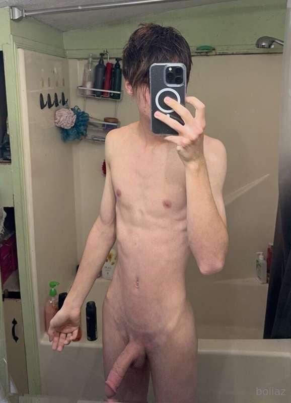 boiiaz main image