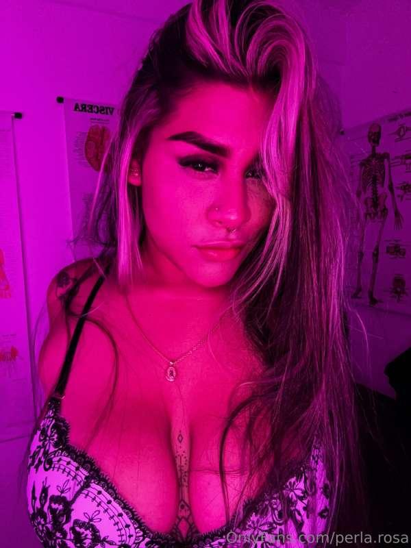 can you guess my mood? 💖