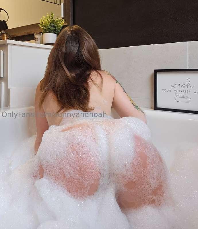 Would you like to take a peek under the bubbles? 🫧🫣