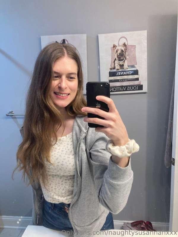 spread love and smile😊😘