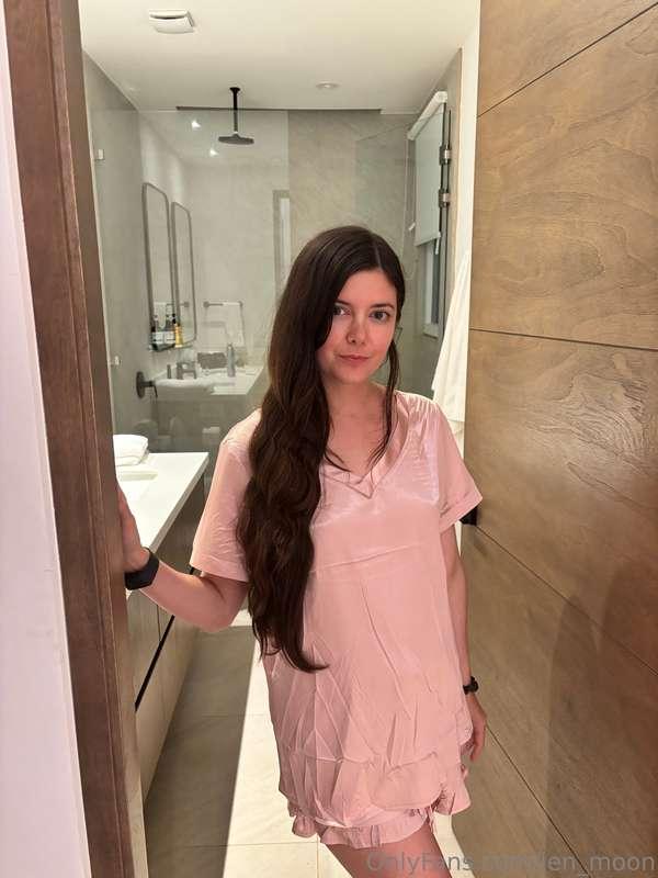 Do you like my cute pajamas (gift from a subscriber) and wav..