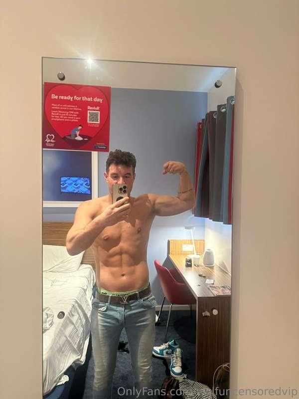 New blowjob videos available DM me 😈