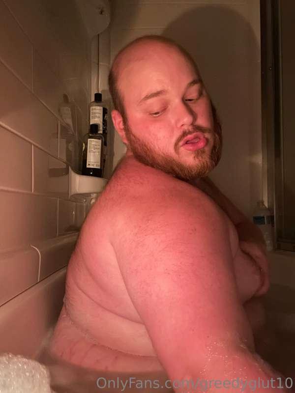 greedyglut10 image #3