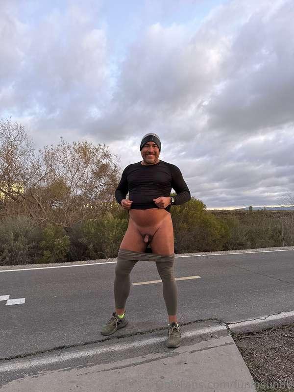 See my penis and booty after a run. Pants go down shh 🤫