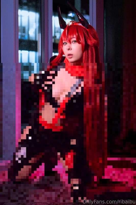 Ready to get up close and personal with me? 😈 Let's see if y..