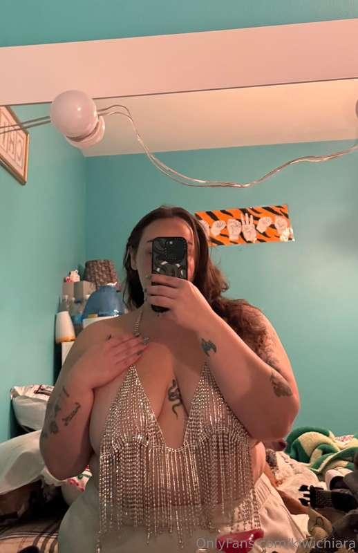 Some new sparkly pieces black or silver? ✨